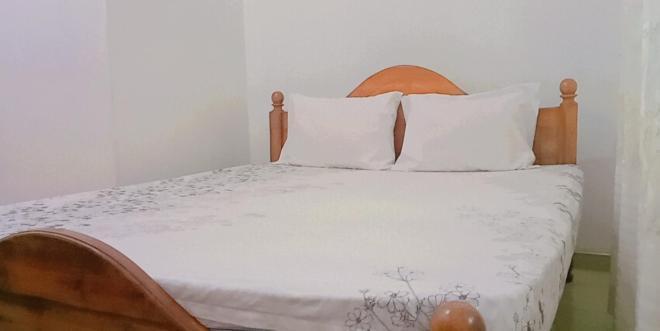 Pravindi Guest Home Мириса Екстериор снимка